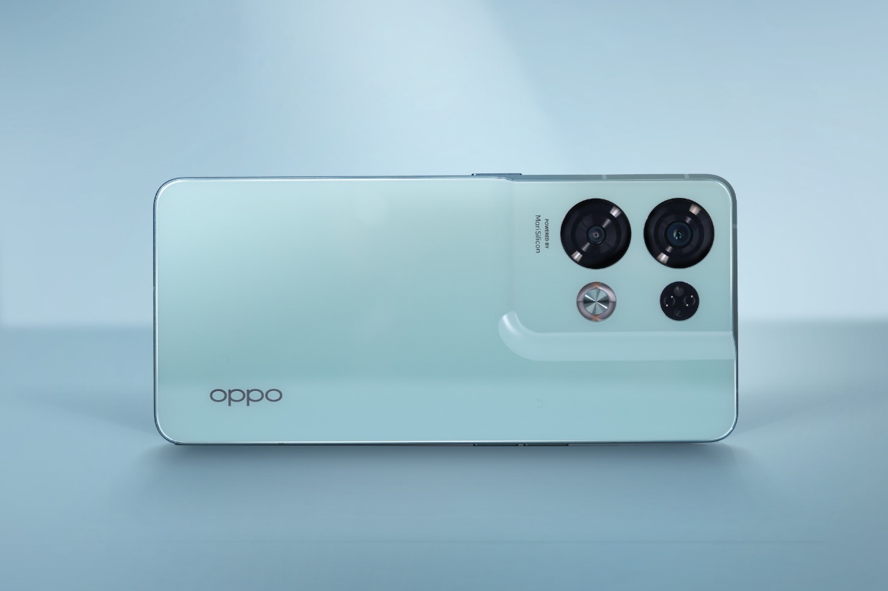 长寿版80w超级闪充有何不同？oppo reno8全系标配